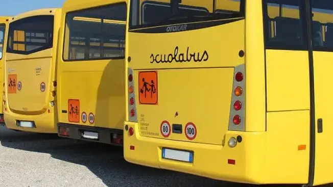 Sono sempre più pochi i ragazzi che utilizzano lo scuolabus