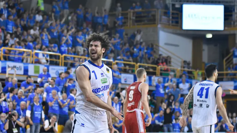 Germani Basket - Openjobmetis Varese 77-75