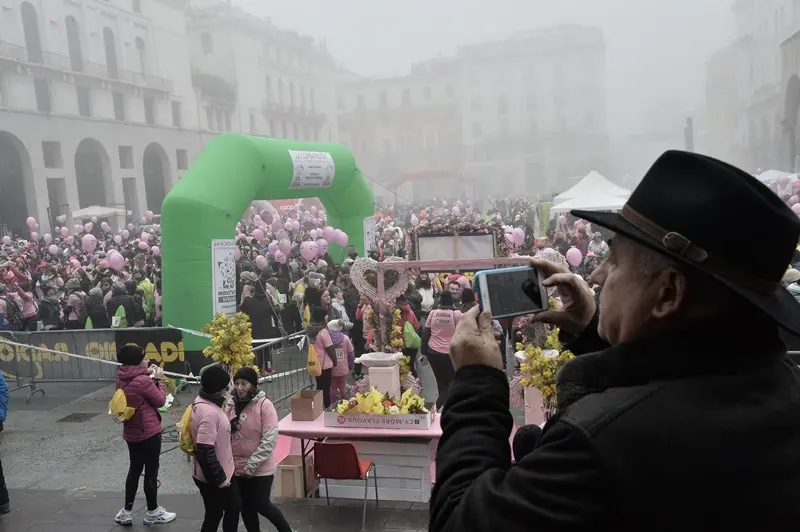 Corsa rosa per 7500 persone