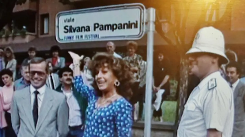 Per una settimana una via di Boario veniva intitolata all’artista ospite, qui la Pampanini nel 1989