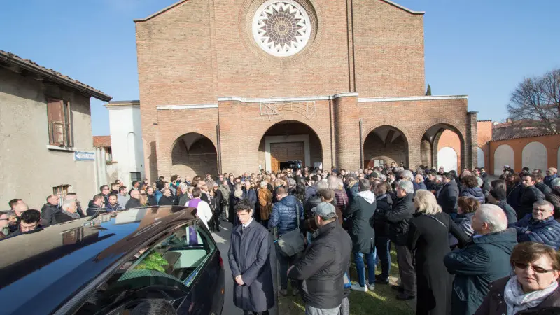 I funerali di Roberto Clerici