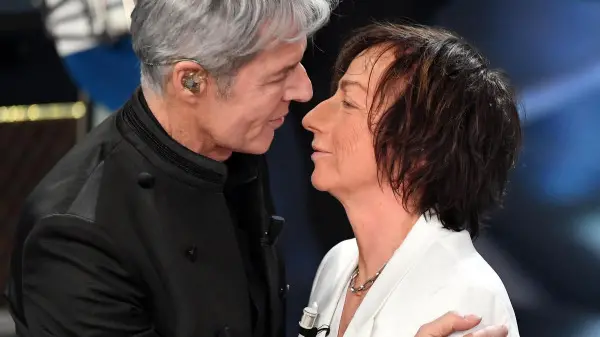 Giannini e Baglioni nel duetto di venerdì - Foto Ansa © www.giornaledibrescia.it