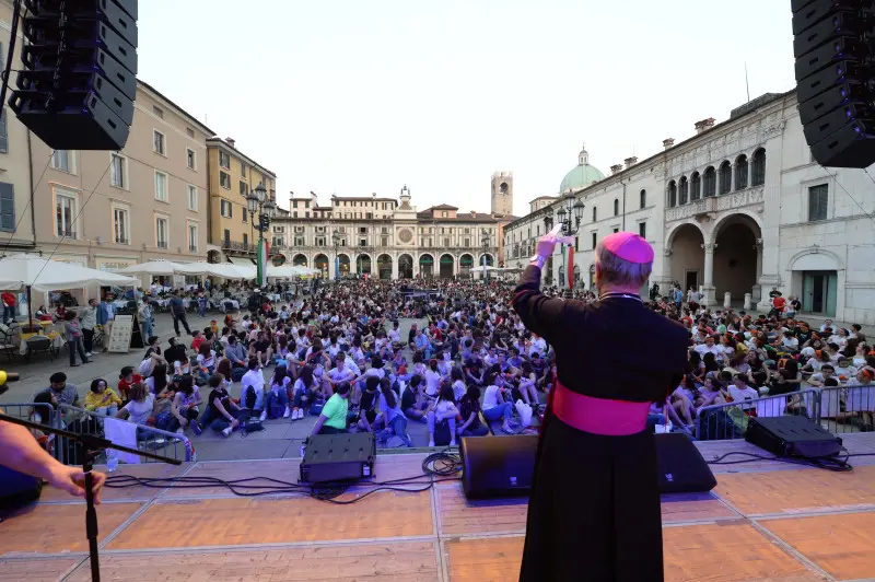 I giovani riuniti a Brescia