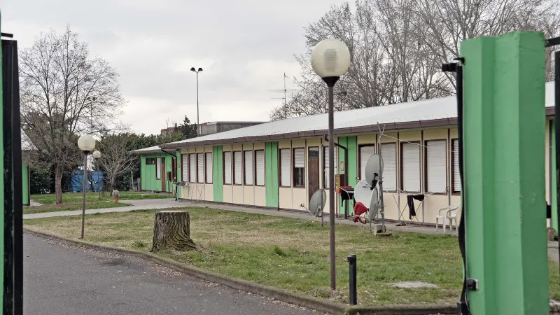 Emergenza abitativa, il centro di via Corridoni