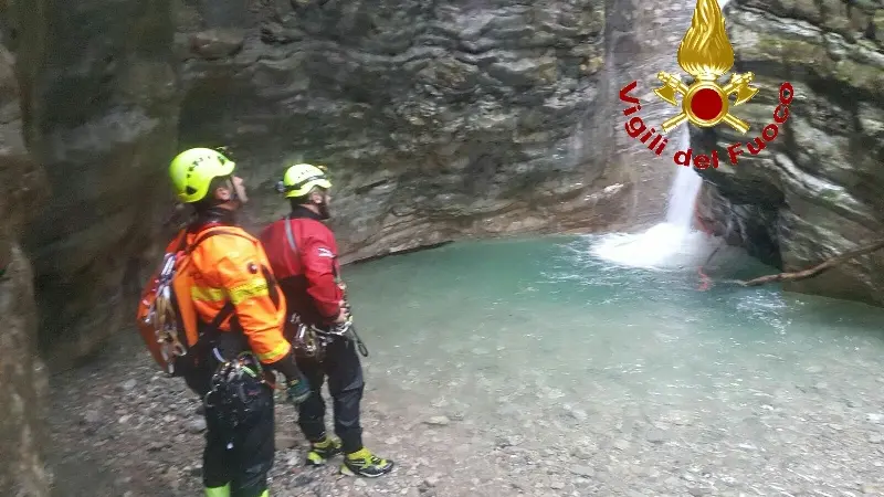Vigili del Fuoco durante le ricerche di Pietro Giordani sul Piovere