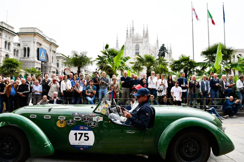 Mille Miglia, Freccia Rossa all'ombra del Duomo