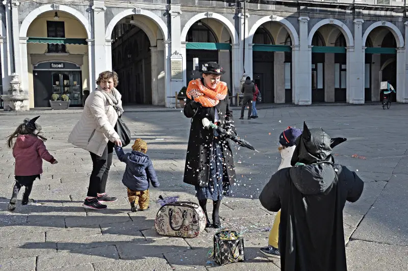 Carnevale in piazza Loggia