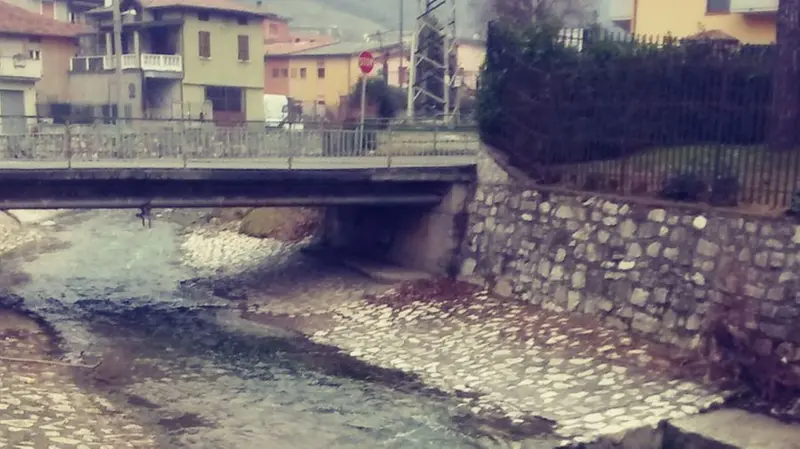 La schiuma bianca nel Gobbia