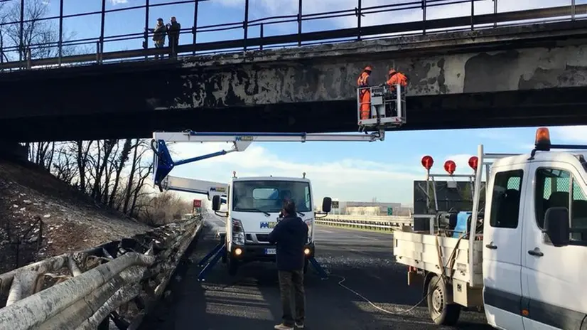 Il sopralluogo in autostrada