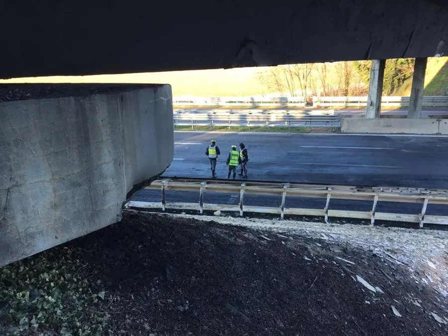 Il sopralluogo in autostrada