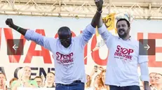 La foto pubblicata da Balotelli su Instagram, con Salvini e Iwobi