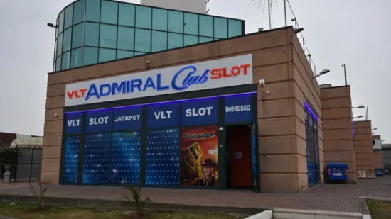 Sala slot Admiral in viale Sant'Eufemia