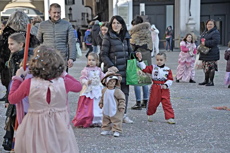Carnevale in piazza Loggia