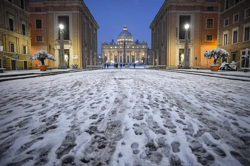 La neve su Roma