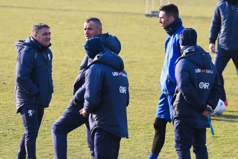 Al San Filippo l'allenamento del Brescia con Curcio