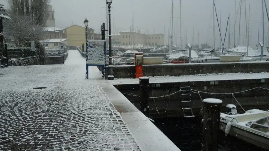 I laghi bresciani sotto la neve