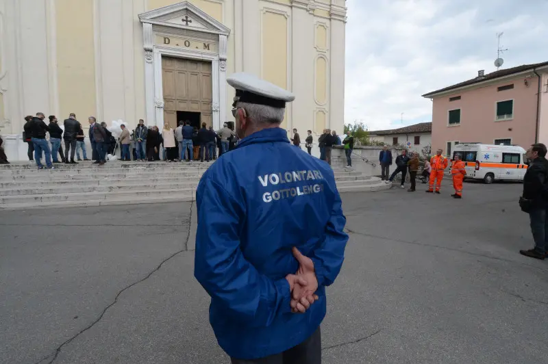 A Gottolengo i funerali di Nicole