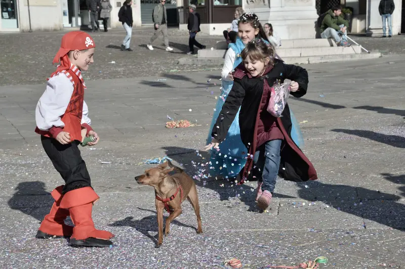 Carnevale in piazza Loggia