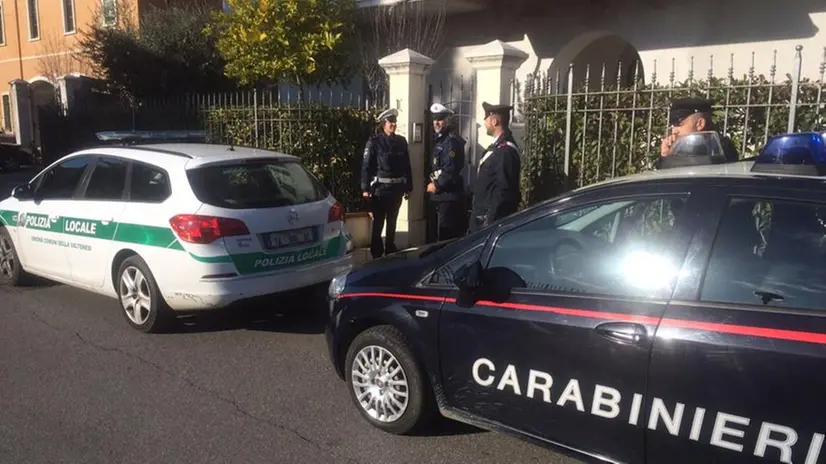 Polizia Locale e Carabinieri a Soiano del Lago © www.giornaledibrescia.it