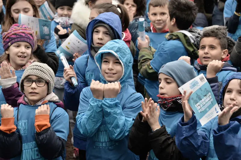 I piccoli di corsa per la Tomorrow Runners