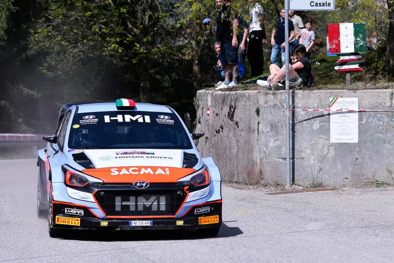 Rally 1000 Migolia, alle Pertiche dominano Albertini-Fappani