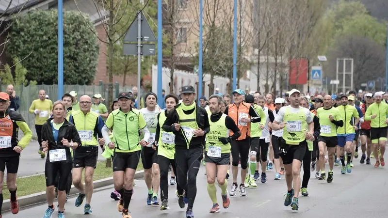 Metro Run, l'edizione 2017 © www.giornaledibrescia.it