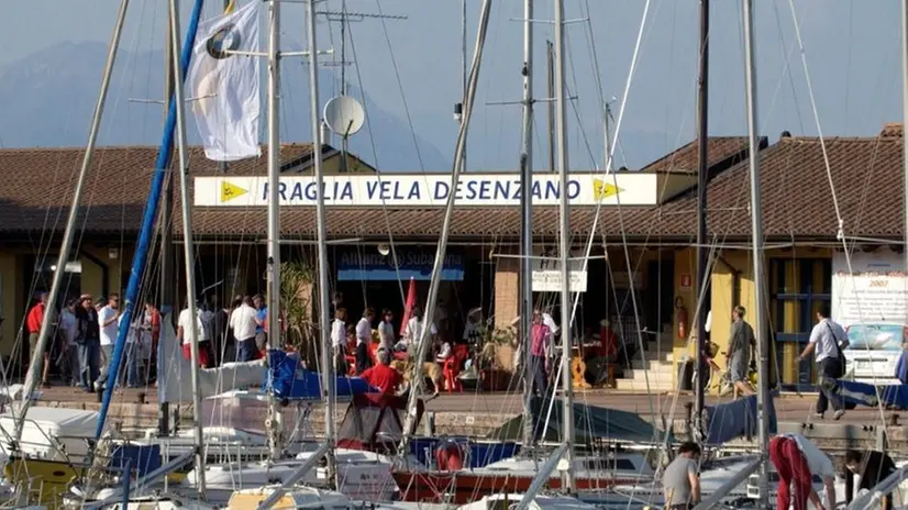 Sulle onde del Benaco. La Fraglia Vela Desenzano