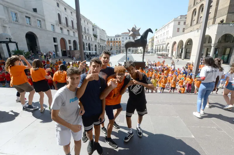 Grest del centro storico, flash mob in piazza Vittoria