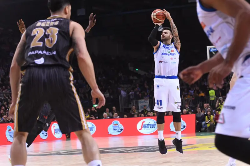 Germani Basket vola in finale