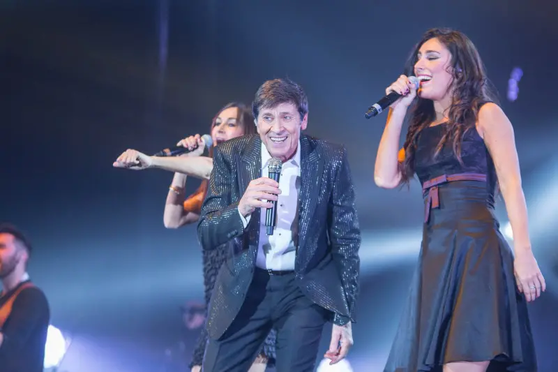 Gianni Morandi in concerto al Palageorge