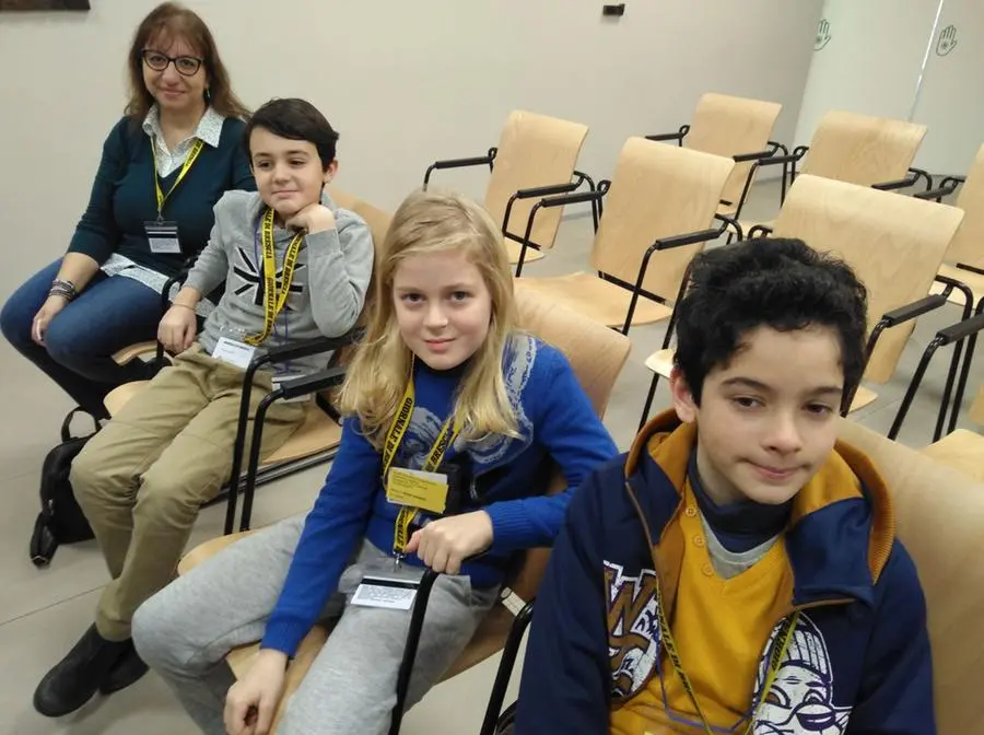 Gli studenti in visita al giornale