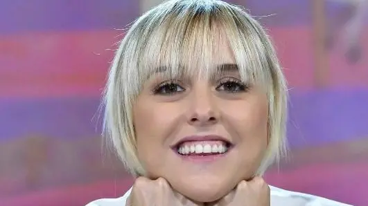 Nadia Toffa durante la trasmissione «Obiettivo Salute» su Teletutto.