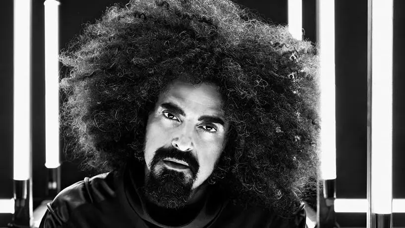 Una montagna di ricci. Caparezza, al secolo Michele Salvemini, tra i più grandi rapper italiani