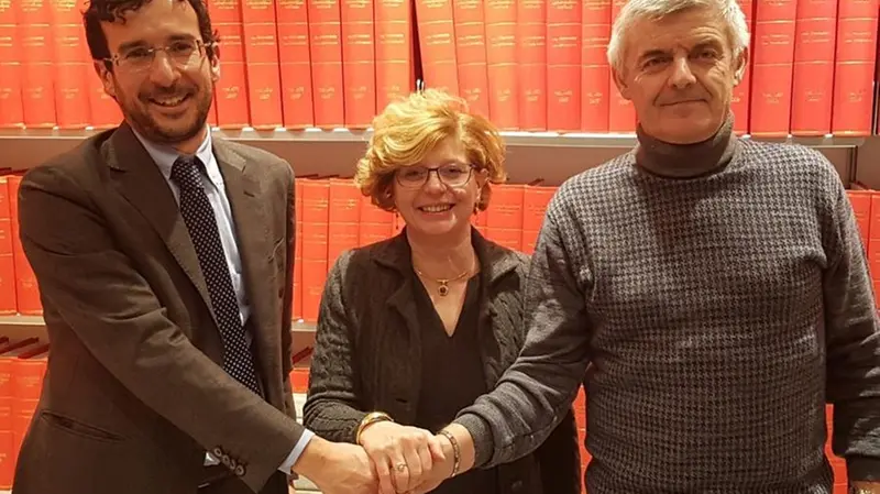 I protagonisti. Da sinistra Gianluca Delbarba (Acque Bresciane), Daniela Gerardini (Ato) e Mario Bocchio (Garda Uno)