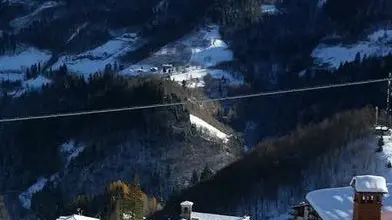 Pittoresca. Una suggestiva immagine di Collio con la neve