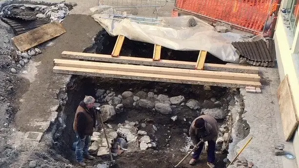 Dal passato. Gli scavi nel cortile di piazzale Giacomini