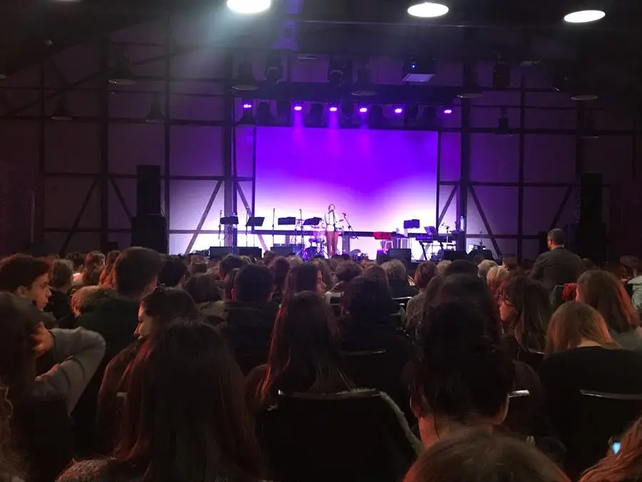 Lo spettacolo teatrale a cui hanno assistito gli studenti