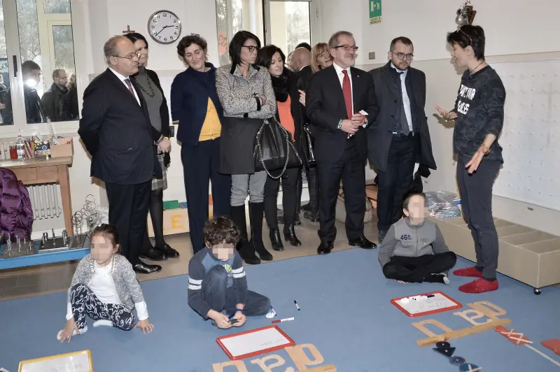 La visita di Roberto Maroni alla scuola Audiofonetica