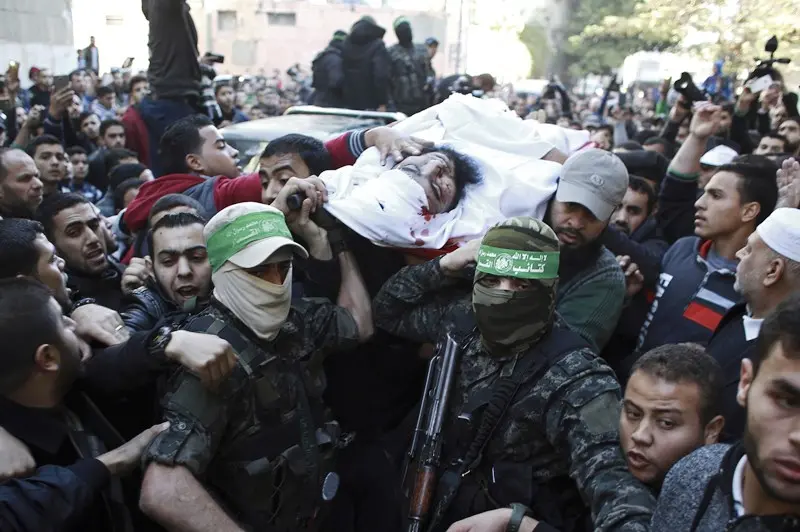 Scontri fra palestinesi e truppe israeliane a Gaza e in Cisgiordania