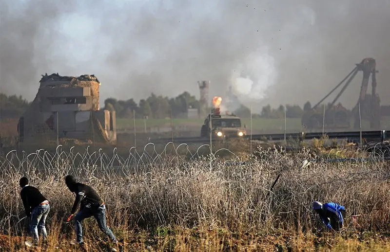 Scontri fra palestinesi e truppe israeliane a Gaza e in Cisgiordania