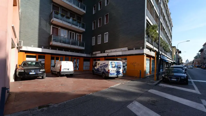 L'ex Blockbuster di via Milano