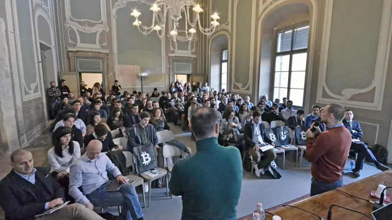 Pane, web e salame 2018