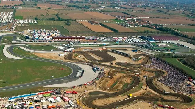 Autostrada e circuito. L’autodromo di Franciacorta nato come cava di servizio per la Brebemi