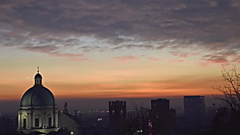 Il tramonto sulla città
