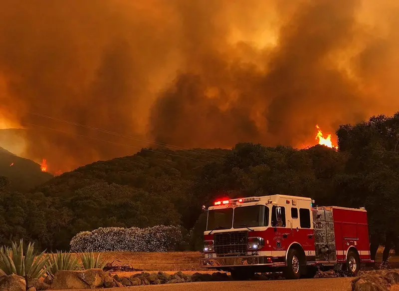 La California devastata dagli incendi