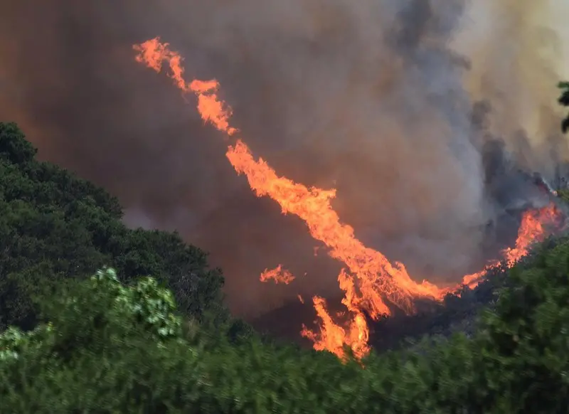 La California devastata dagli incendi