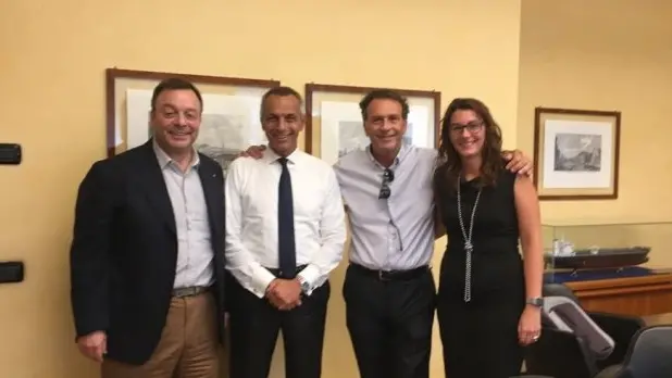 Nella foto, da destra, Marco Bonometti, Rinaldo Sagramola, Massimo Cellino e Paola Montrucchio, avvocatessa dello studio Pirola