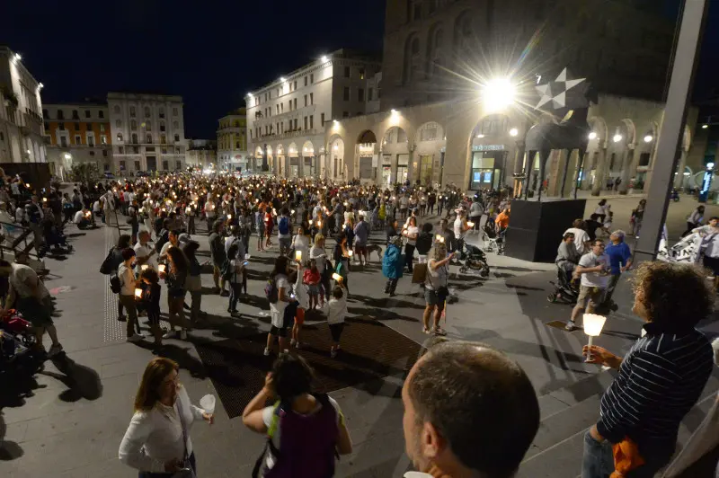 La fiaccolata per la libertà di scelta in tema di vaccini