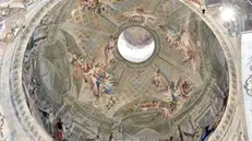 Gli affreschi della cupola dopo il lavoro - www.giornaledibrescia.it