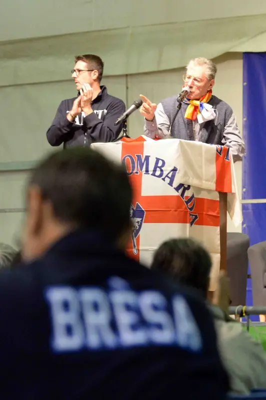 Bossi al PalaBrescia